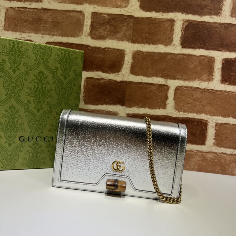 G*u*i wallets & purse